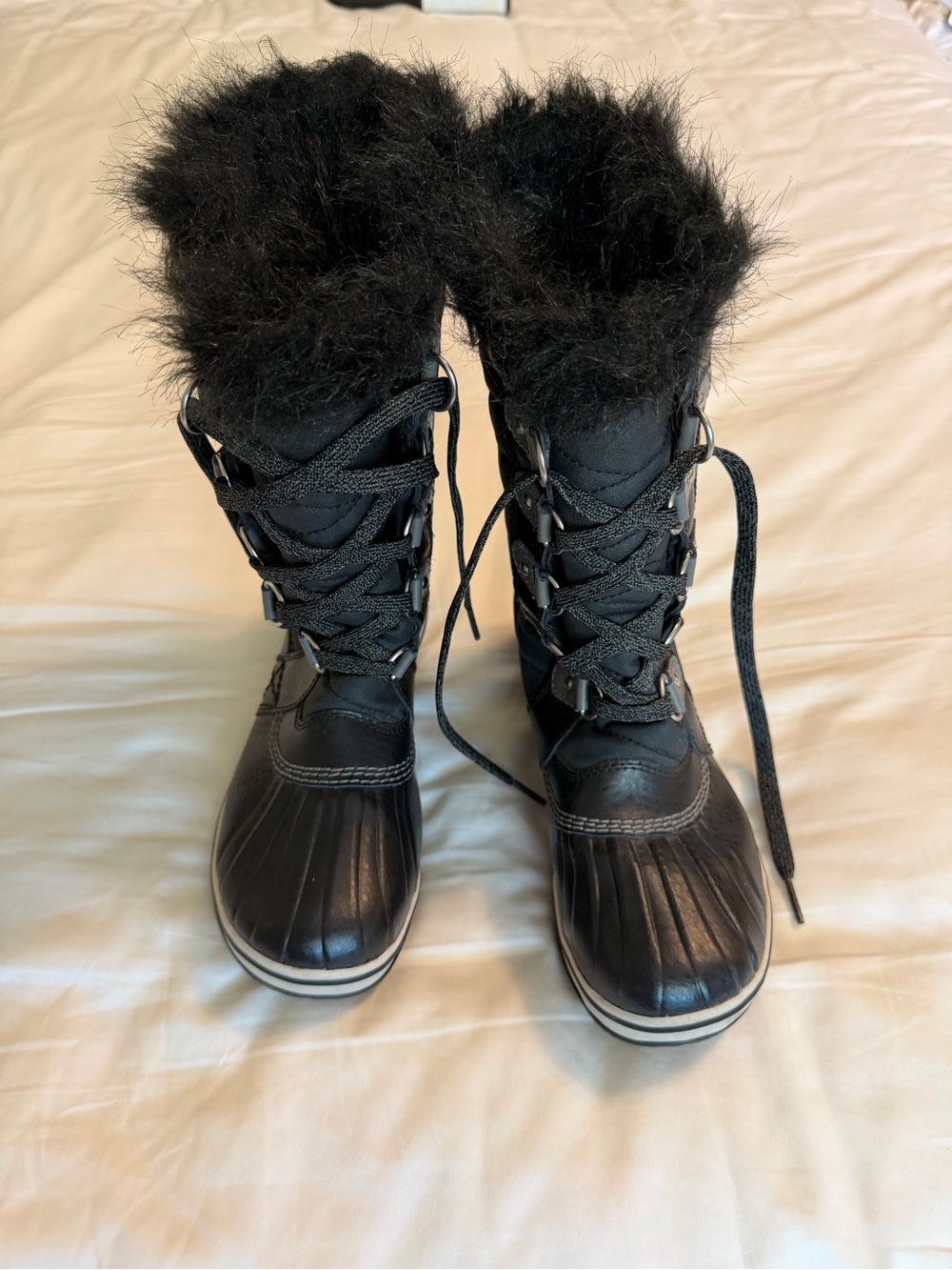 Kids Sorel Black Faux-Fur Lace-Up Winter Boots
